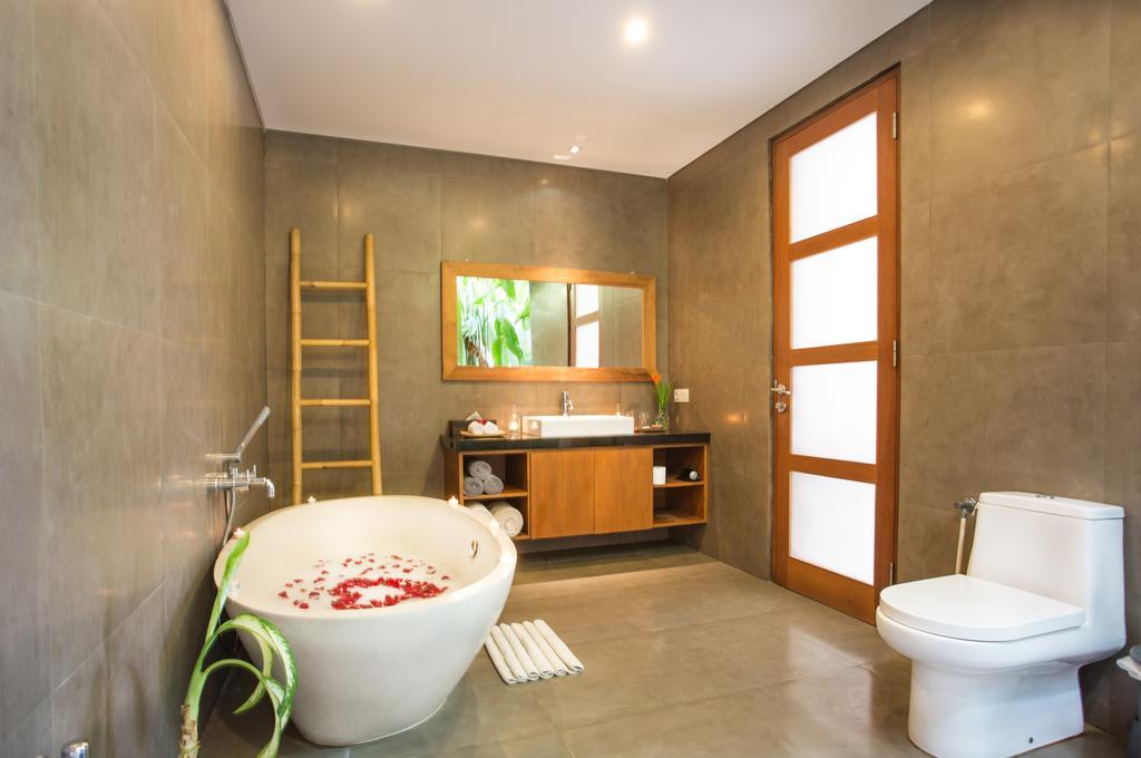 Bunga Neil Seminyak (Bali)